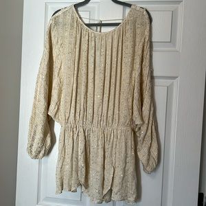 Free People champagne sequin top size Medium, never worn with tag